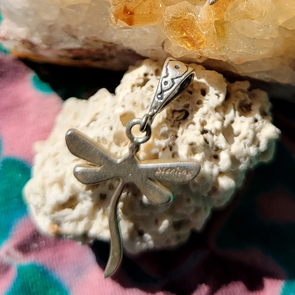 Sterling silver dragonfly pendant with precious stones. - Picture 2 of 2